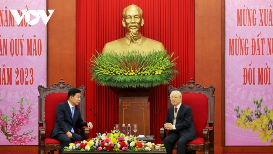 Party and Government leaders host Speaker of RoK parliament